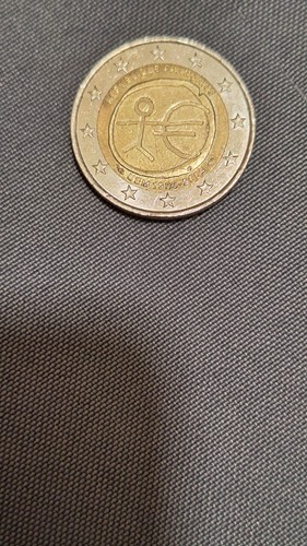 Moneta due euro - moneta,