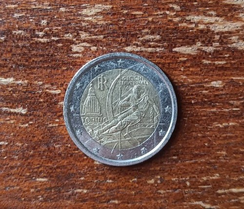 Moneta commemorativa due euro - moneta,